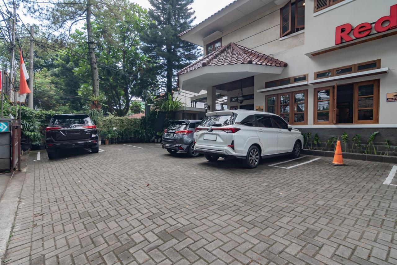 Hotel Reddoorz Near Simpang Dago 2 Bandung Exteriér fotografie